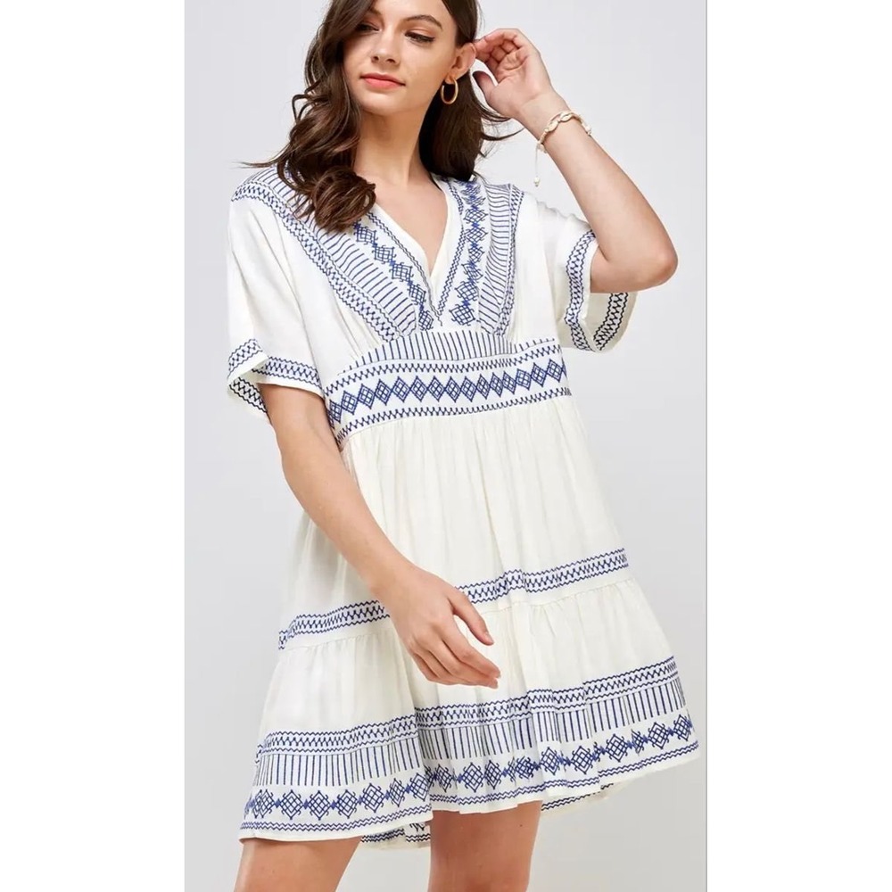 Linen Blend White Blue‎ Embroidered V-Neck Short Sleeve Mini Dress Large NWT